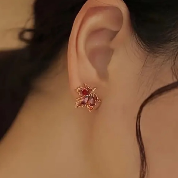 Burnt Orange Crystal Maple Leaf Leaves Gold Toned Stud Earrings - Picture 2 of 6